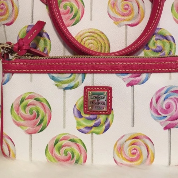 Bnwt Dooney and Bourke lollipop swirl satchel Set - Picture 4 of 8